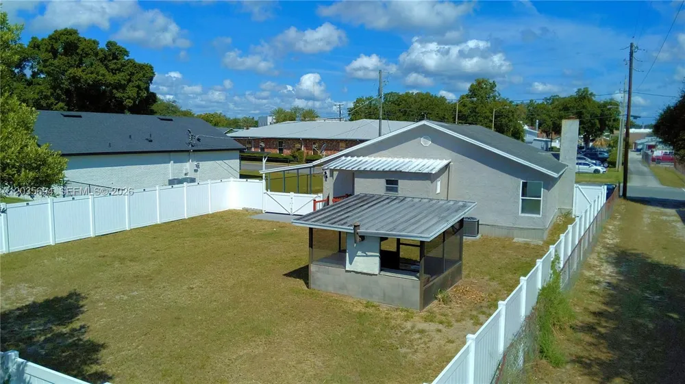 208 Center Street Other City - In The State Of Florida, FL 33823