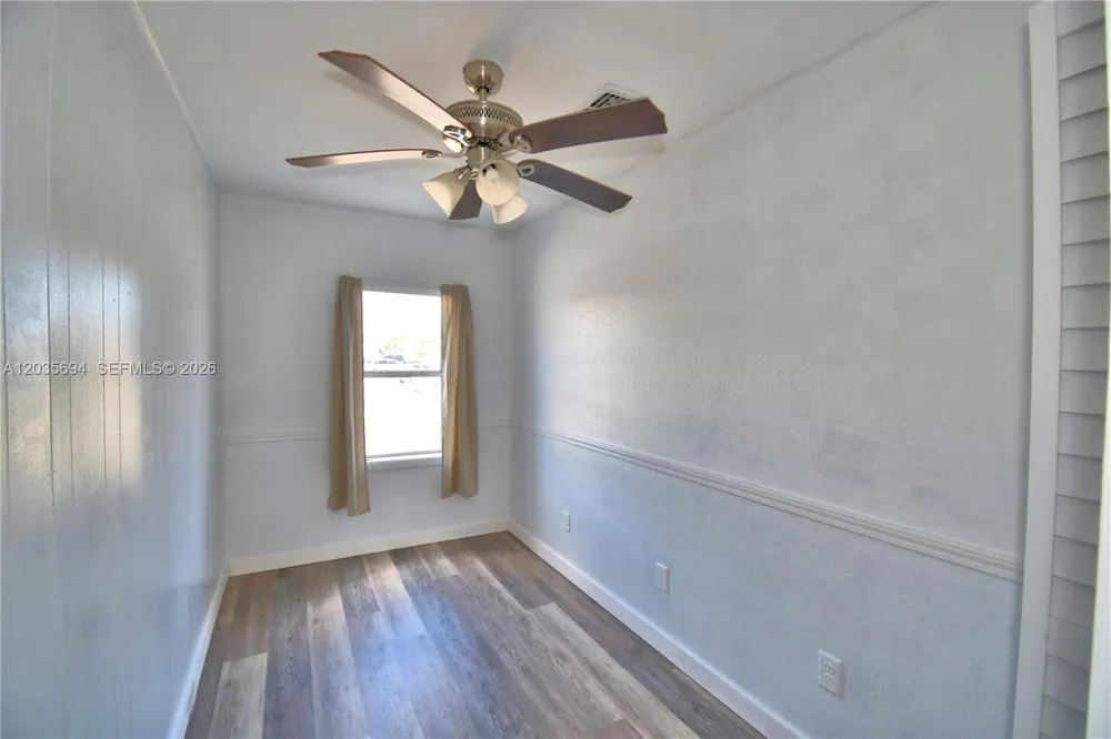 208 Center Street Other City - In The State Of Florida, FL 33823