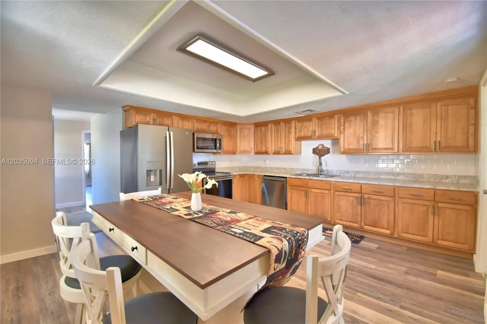 208 Center Street Other City - In The State Of Florida, FL 33823