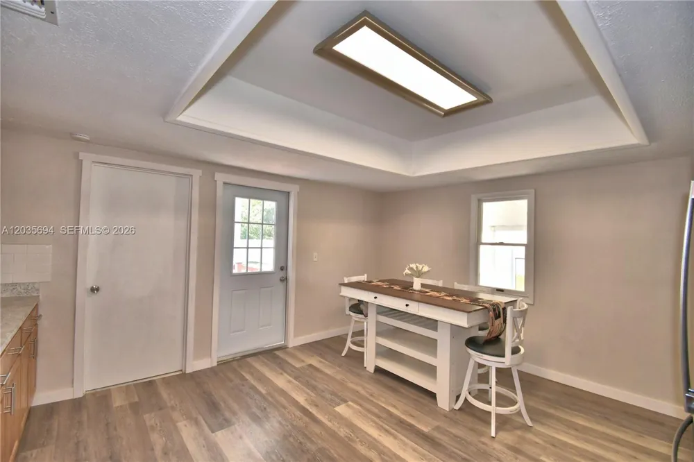 208 Center Street Other City - In The State Of Florida, FL 33823