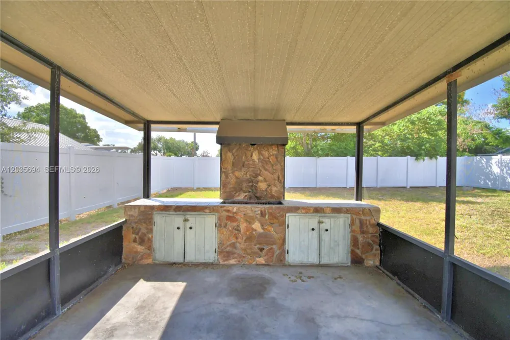 208 Center Street Other City - In The State Of Florida, FL 33823