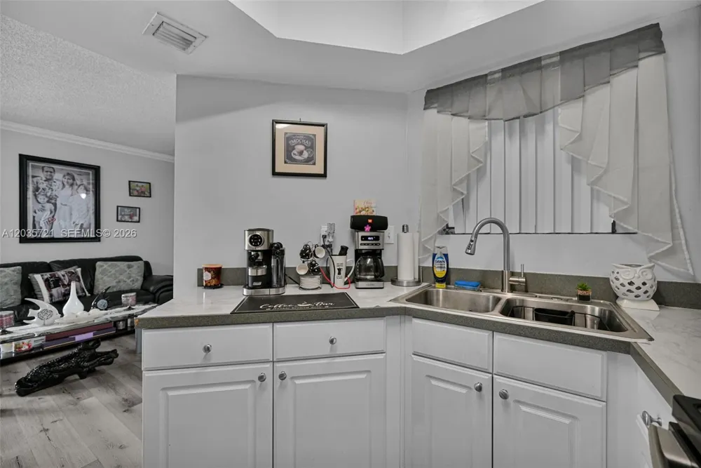 8255 SW 152nd Ave #E-312 Miami, FL 33193