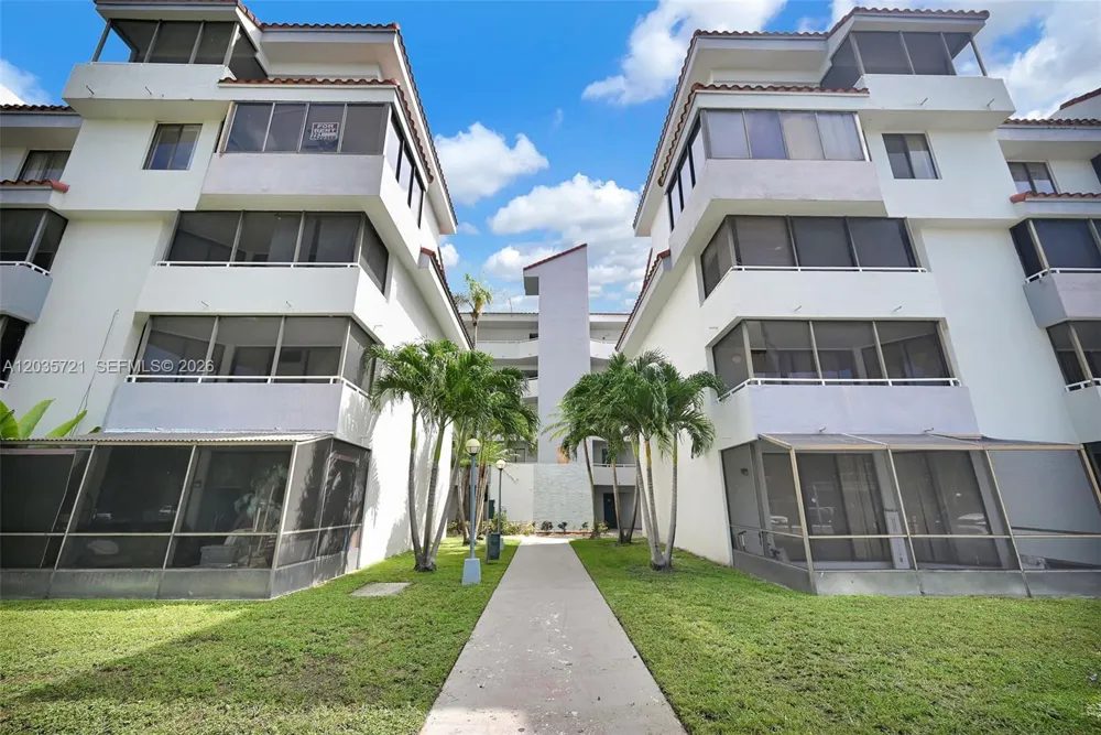 8255 SW 152nd Ave #E-312 Miami, FL 33193