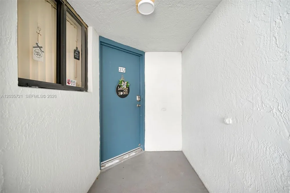 8255 SW 152nd Ave #E-312 Miami, FL 33193