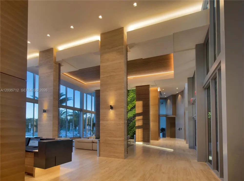 16385 Biscayne Blvd #519 North Miami Beach, FL 33160