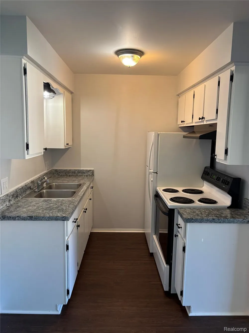1875 Michigan Avenue #6 Marysville City, MI 48040