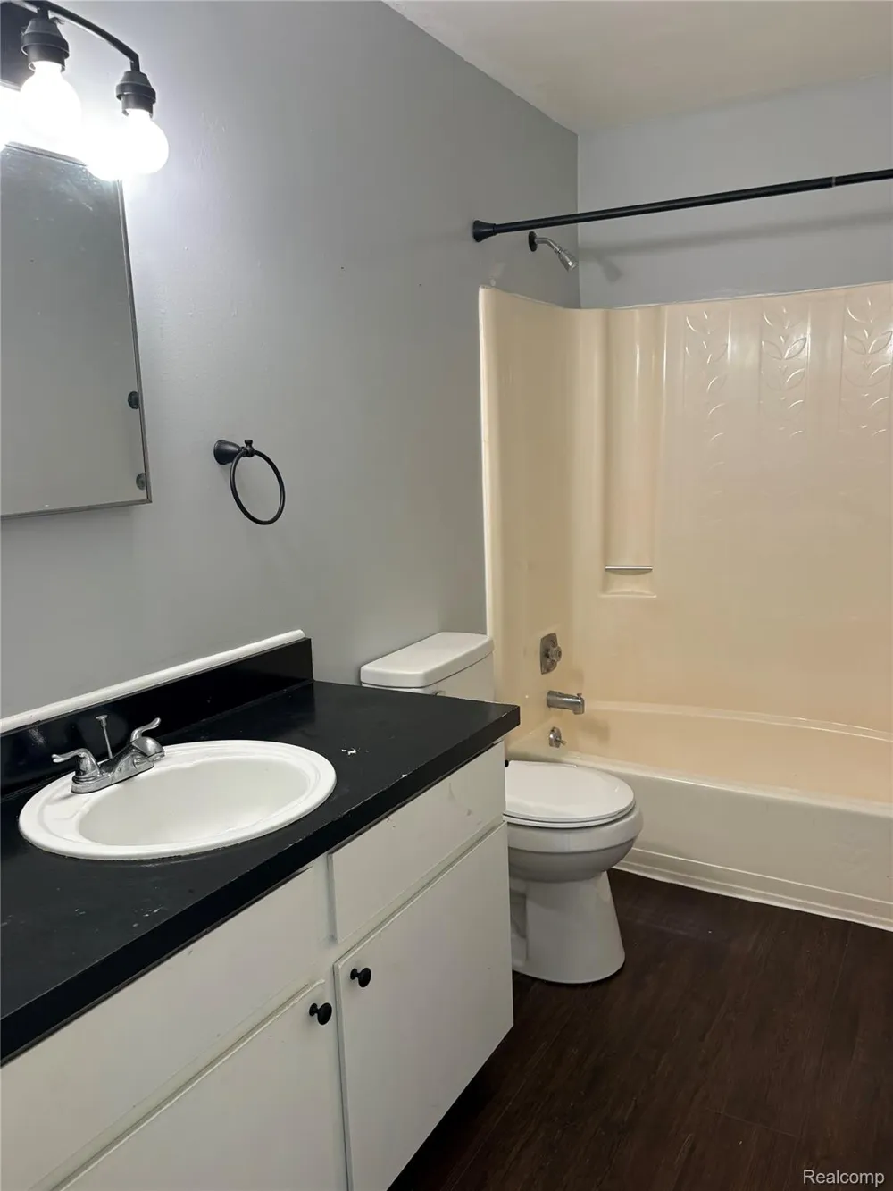 1875 Michigan Avenue #6 Marysville City, MI 48040