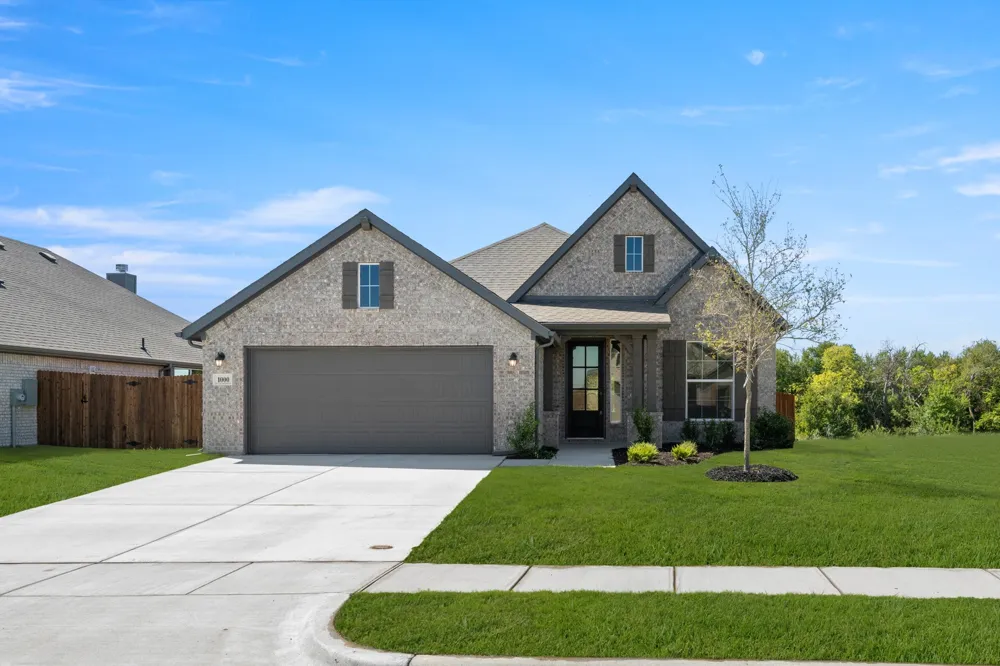 1000 Birchwood Drive Crowley, TX 76036