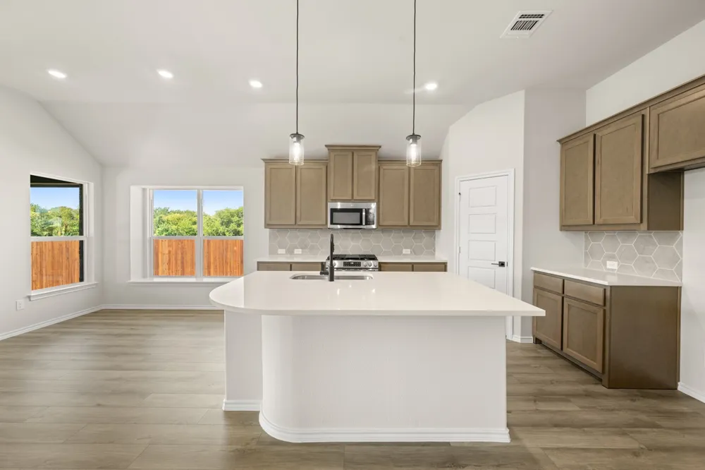1000 Birchwood Drive Crowley, TX 76036