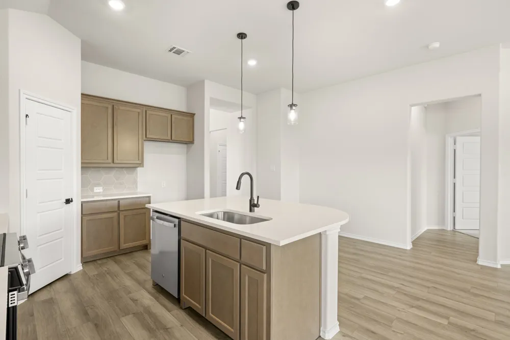1000 Birchwood Drive Crowley, TX 76036