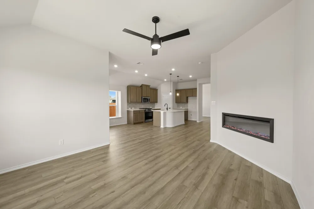 1000 Birchwood Drive Crowley, TX 76036