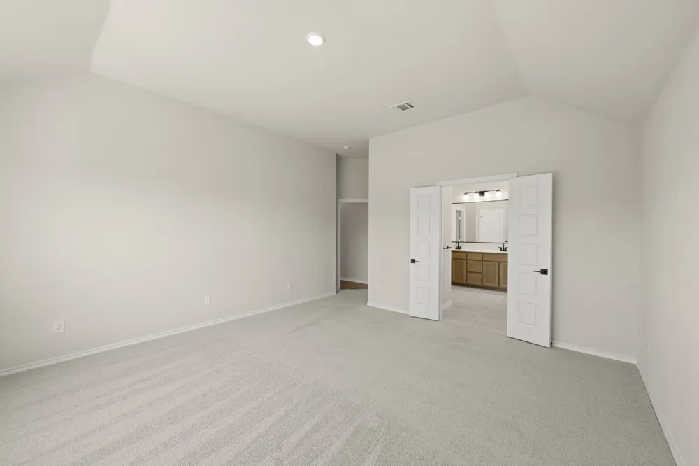 1000 Birchwood Drive Crowley, TX 76036