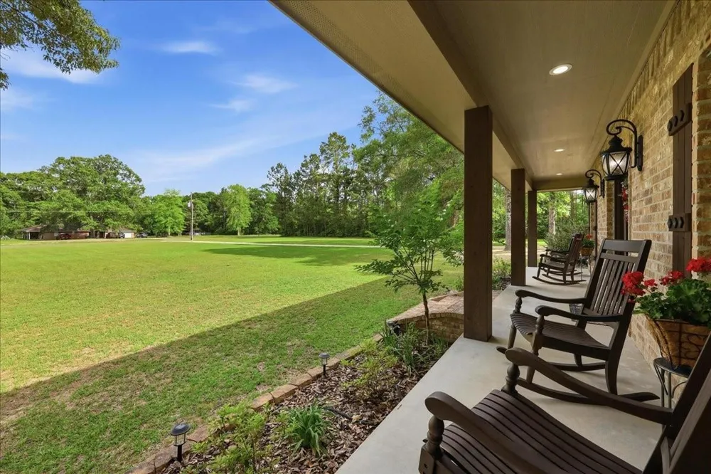 665 County Road 1270 Warren, TX 77664