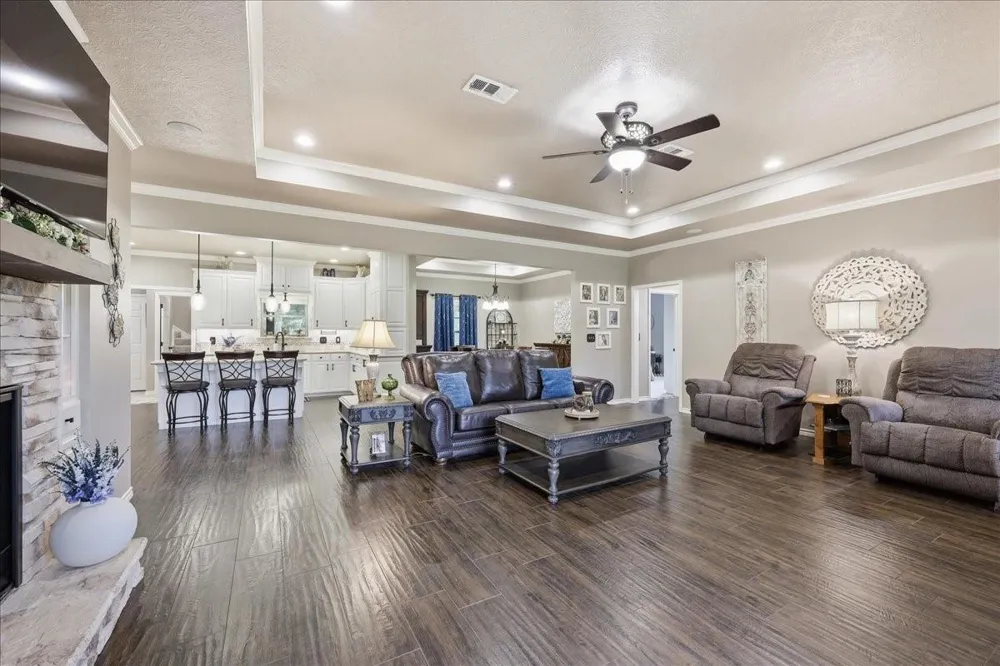 665 County Road 1270 Warren, TX 77664