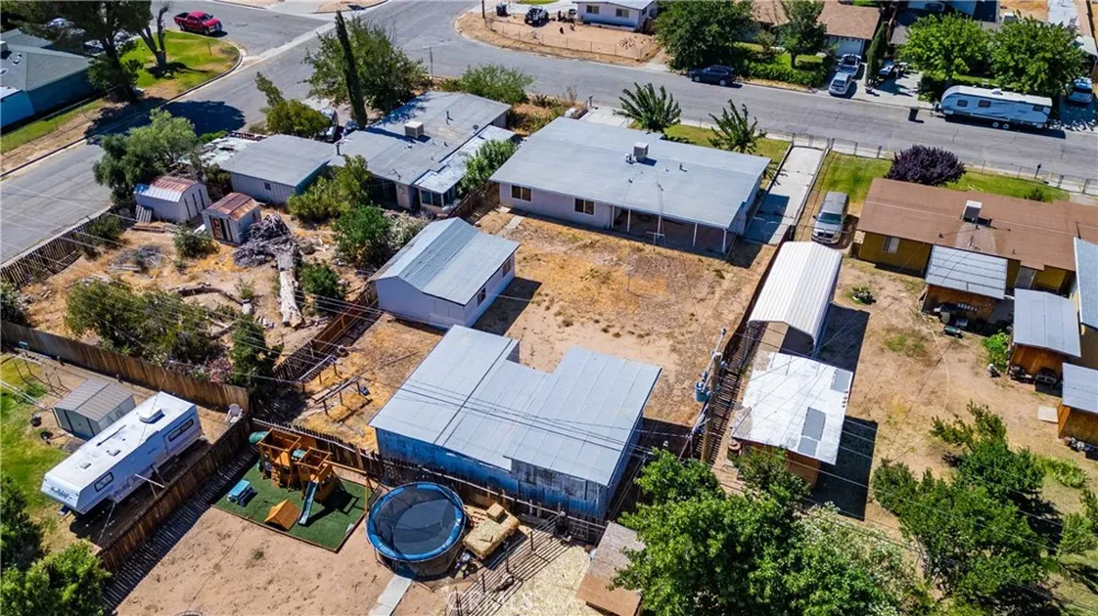 24285 Sage Boron, CA 93516