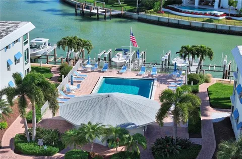 2100 Gulf Shore Boulevard #107