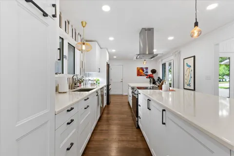 303 E Huron River Drive