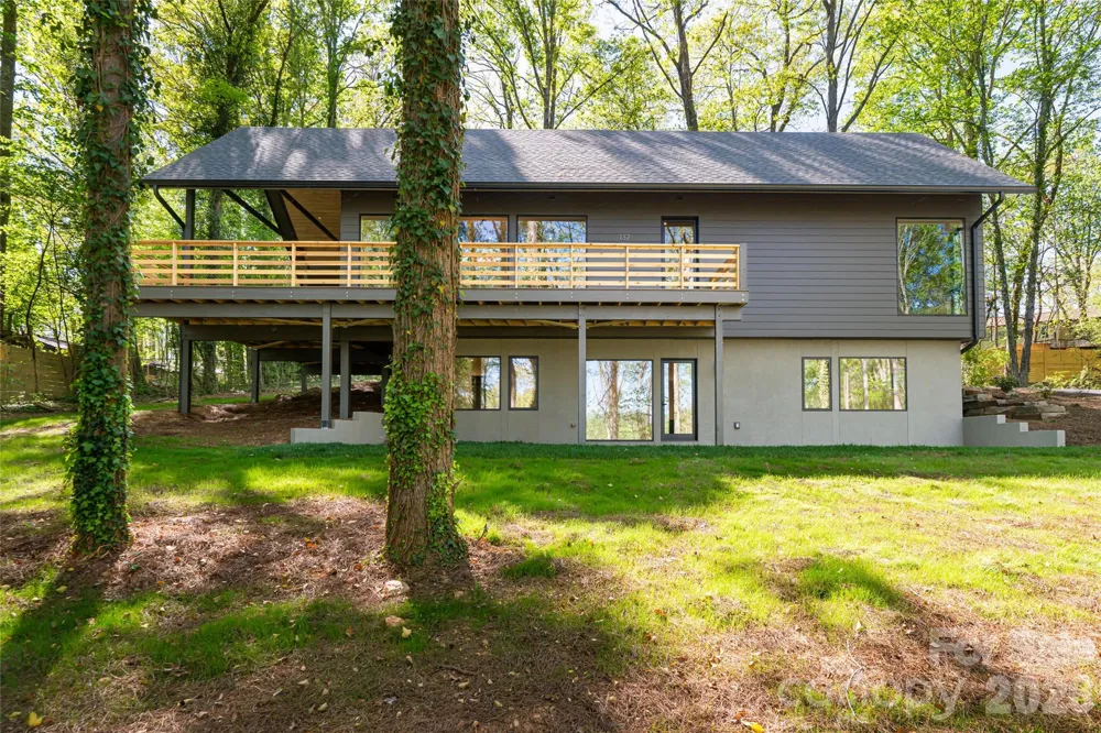 137 English Drive Candler, NC 28715