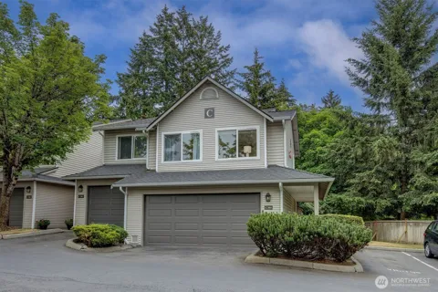 4808 NE Sunset Boulevard #C104