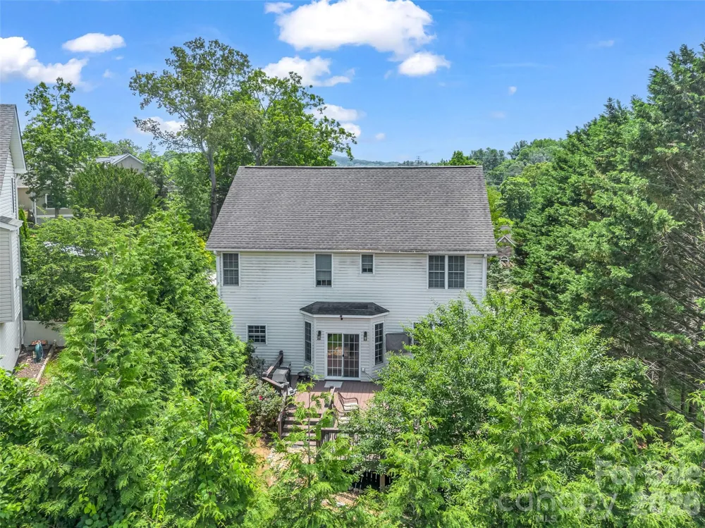 99 Driftstone Circle Arden, NC 28704