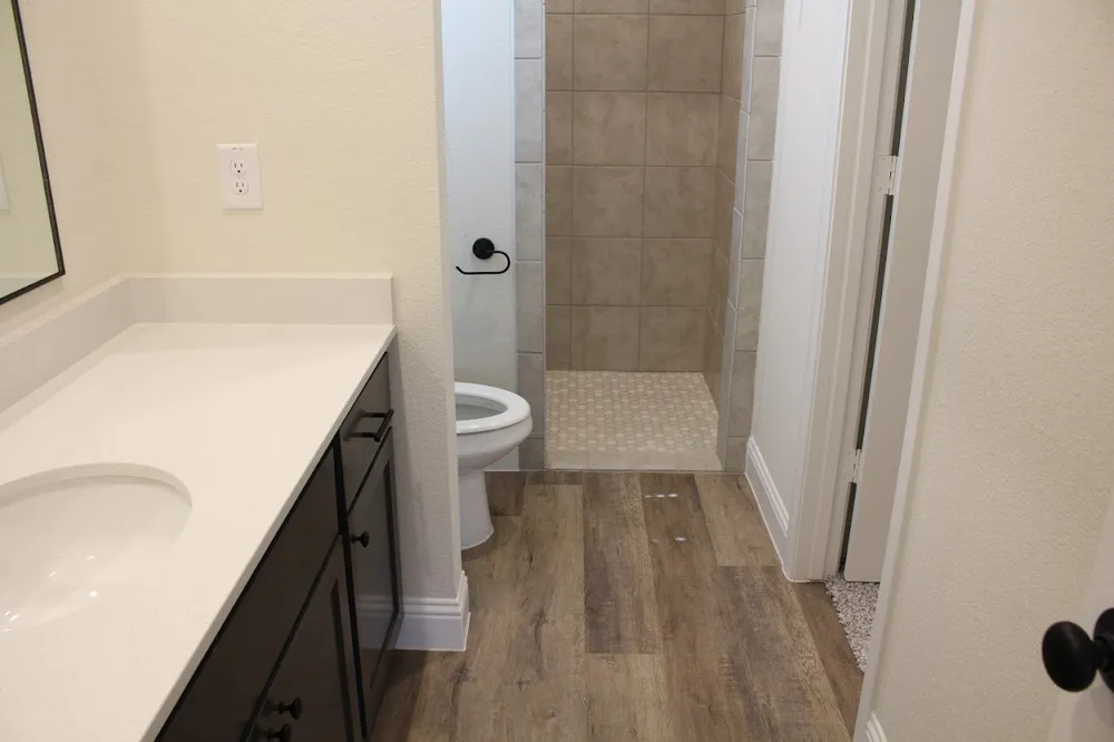 102 Walnut Street Whitesboro, TX 76273
