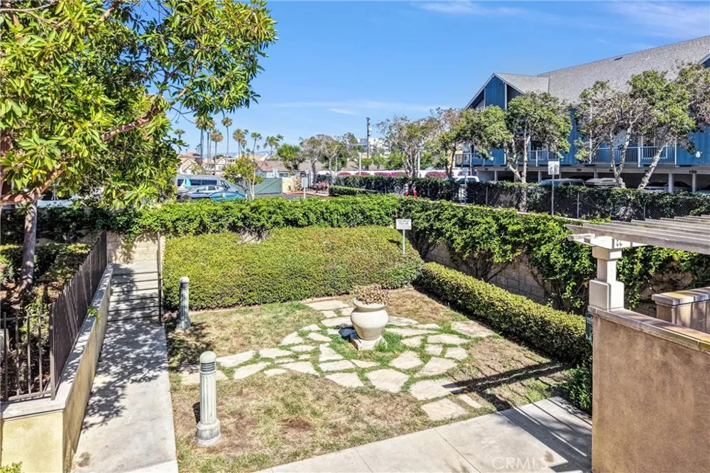 12 Shellprint Court Newport Beach, CA 92663