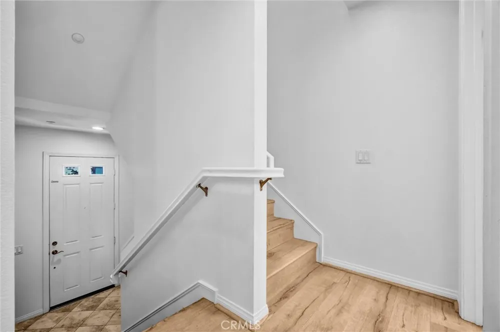 12 Shellprint Court Newport Beach, CA 92663