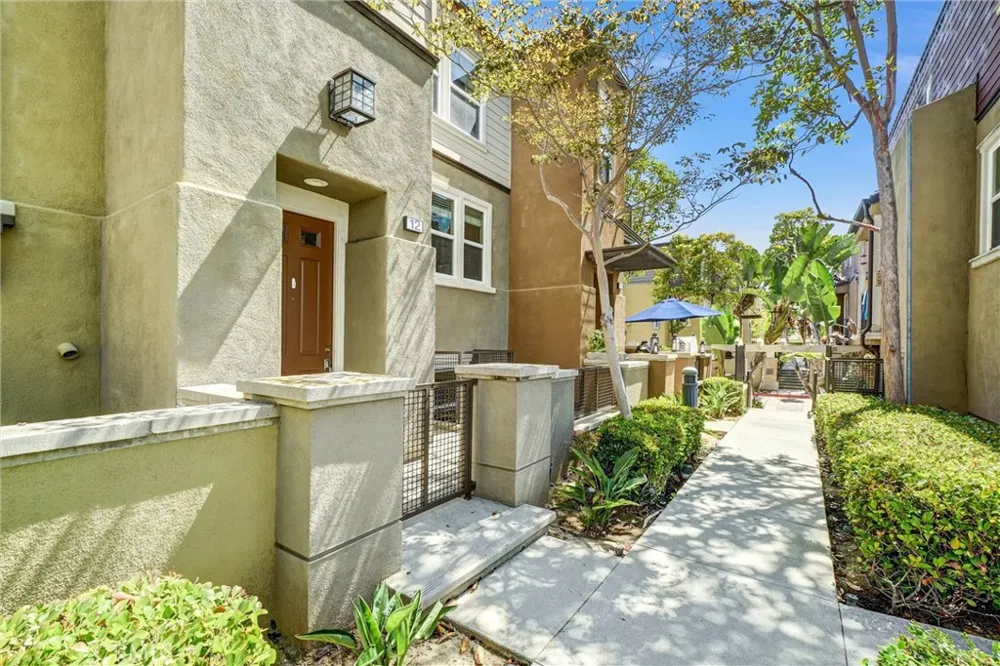 12 Shellprint Court Newport Beach, CA 92663