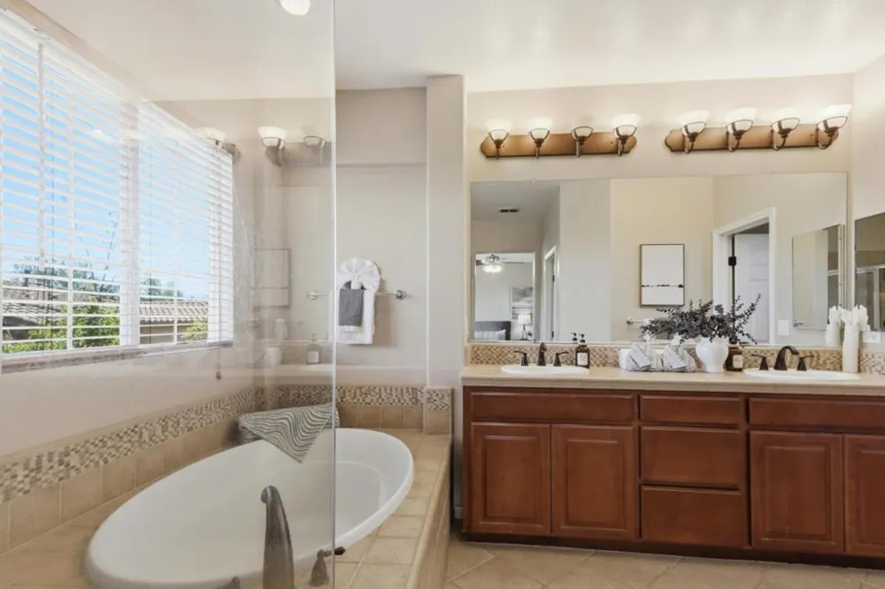 1382 Trailside Lane San Jose, CA 95138