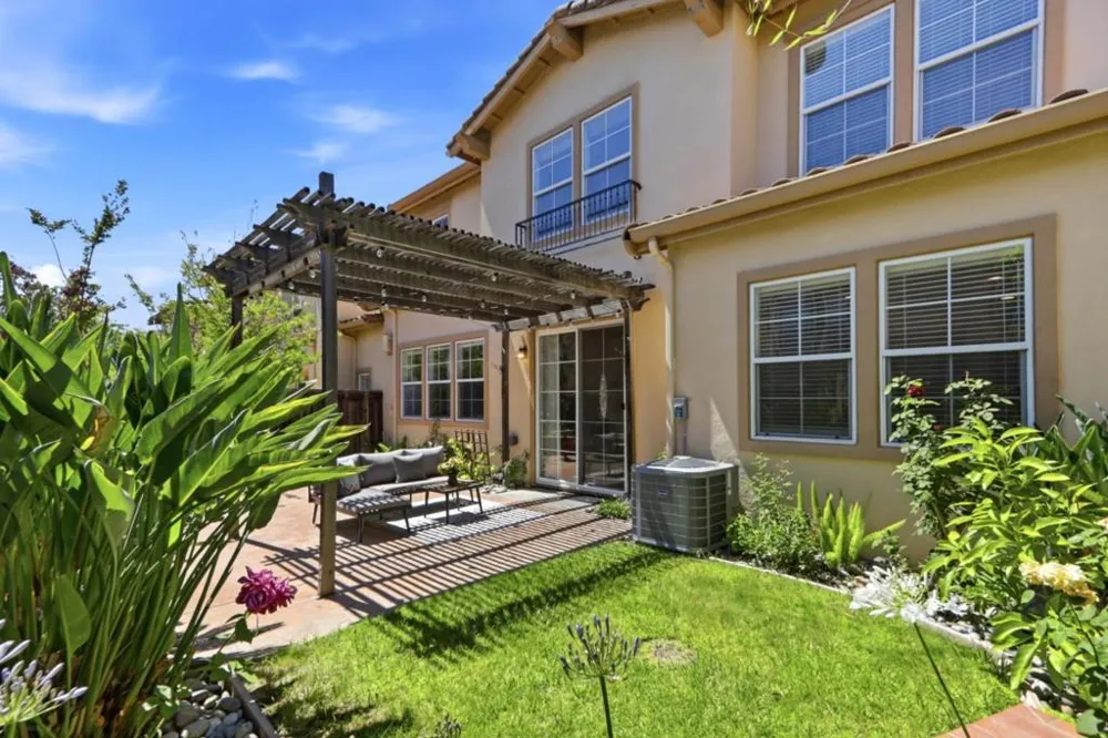 1382 Trailside Lane San Jose, CA 95138