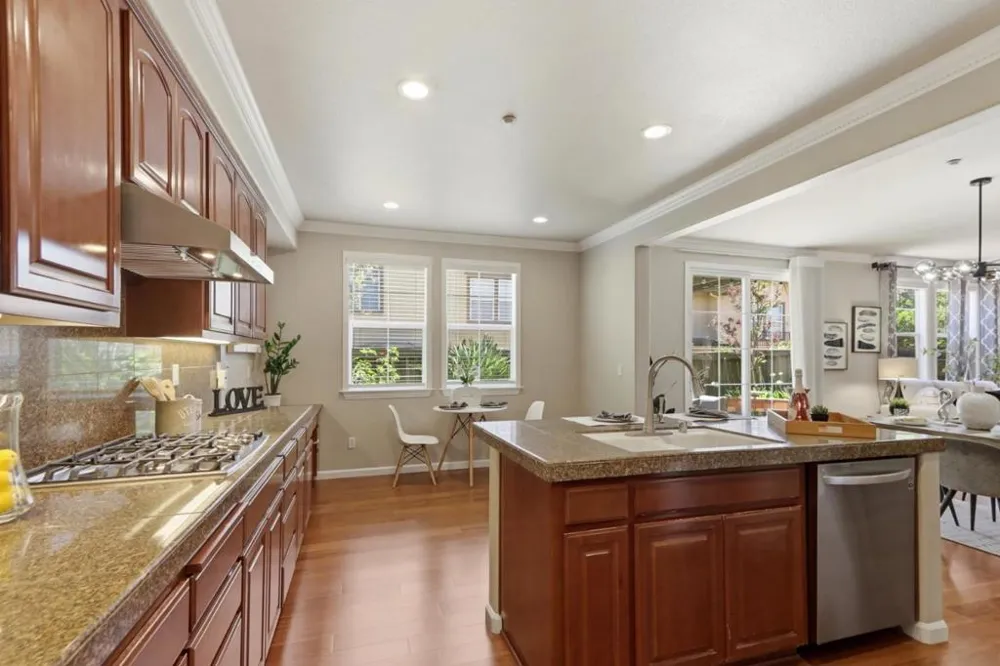 1382 Trailside Lane San Jose, CA 95138