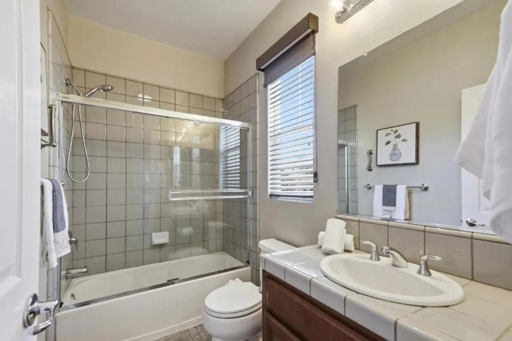 1382 Trailside Lane San Jose, CA 95138