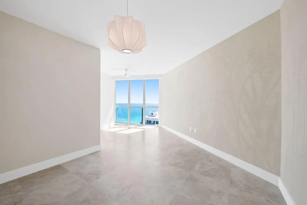 3101 S Ocean Drive #1807 Hollywood, FL 33019