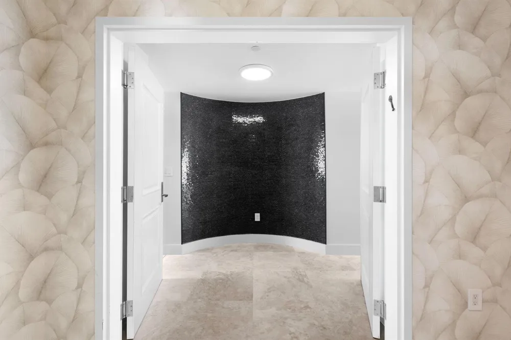 3101 S Ocean Drive #1807 Hollywood, FL 33019