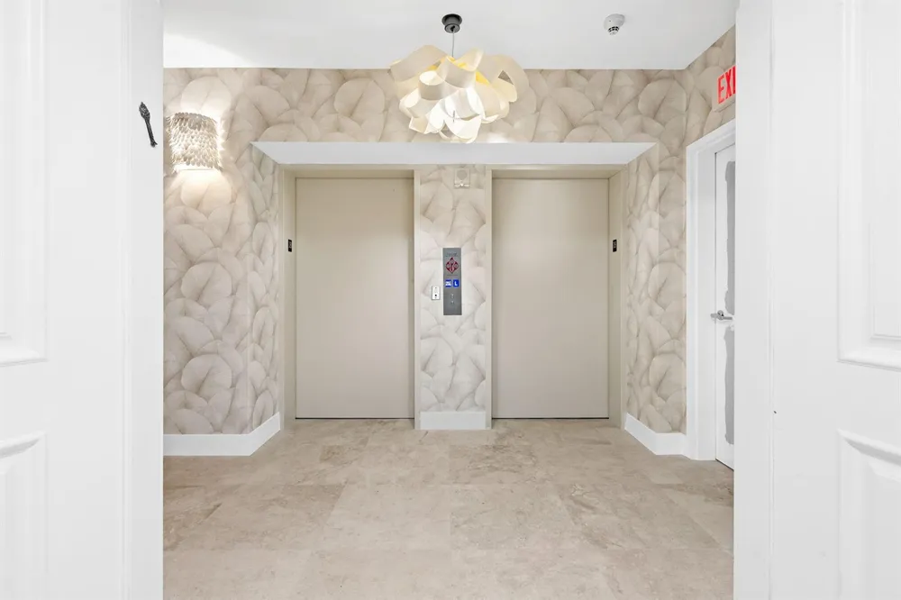 3101 S Ocean Drive #1807 Hollywood, FL 33019