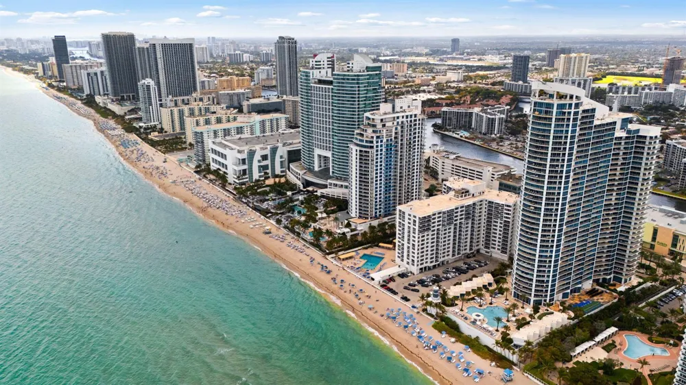 3101 S Ocean Drive #1807 Hollywood, FL 33019