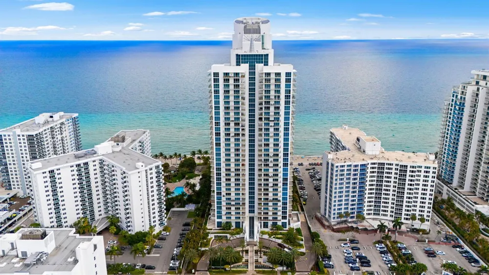 3101 S Ocean Drive #1807 Hollywood, FL 33019