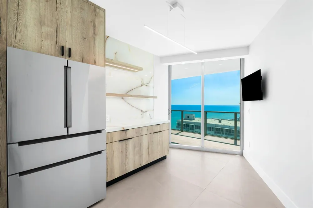 3101 S Ocean Drive #1807 Hollywood, FL 33019