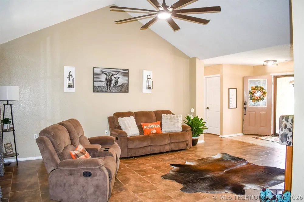 1108 Bermuda Drive Stigler, OK 74462