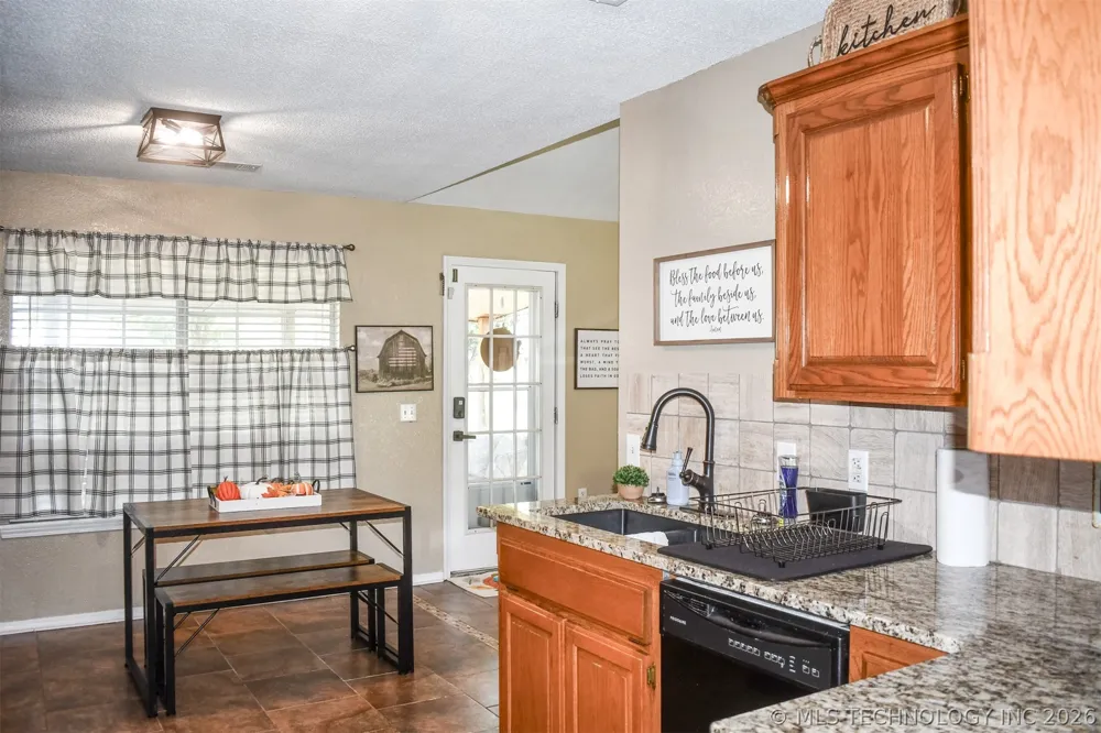 1108 Bermuda Drive Stigler, OK 74462