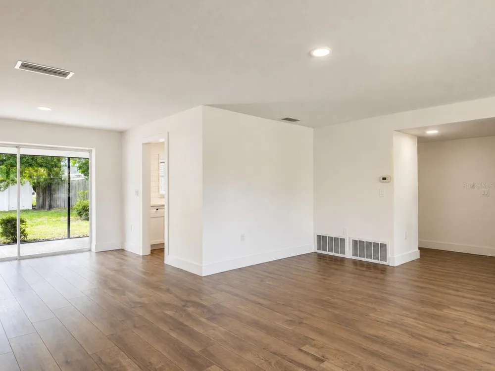810 ALLAMANDA DRIVE Largo, FL 33770