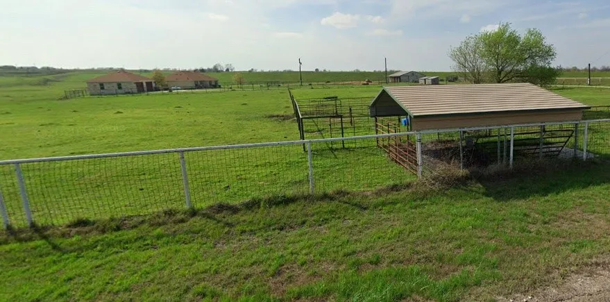 600 County Rd 405 Taylor, TX 76574