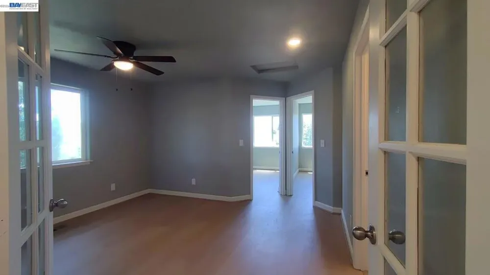 917 1St St Rodeo, CA 94572
