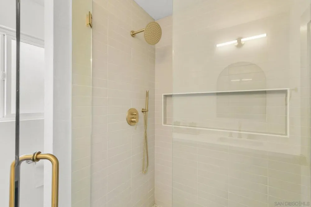 11802 Hi Ridge Lakeside, CA 92040