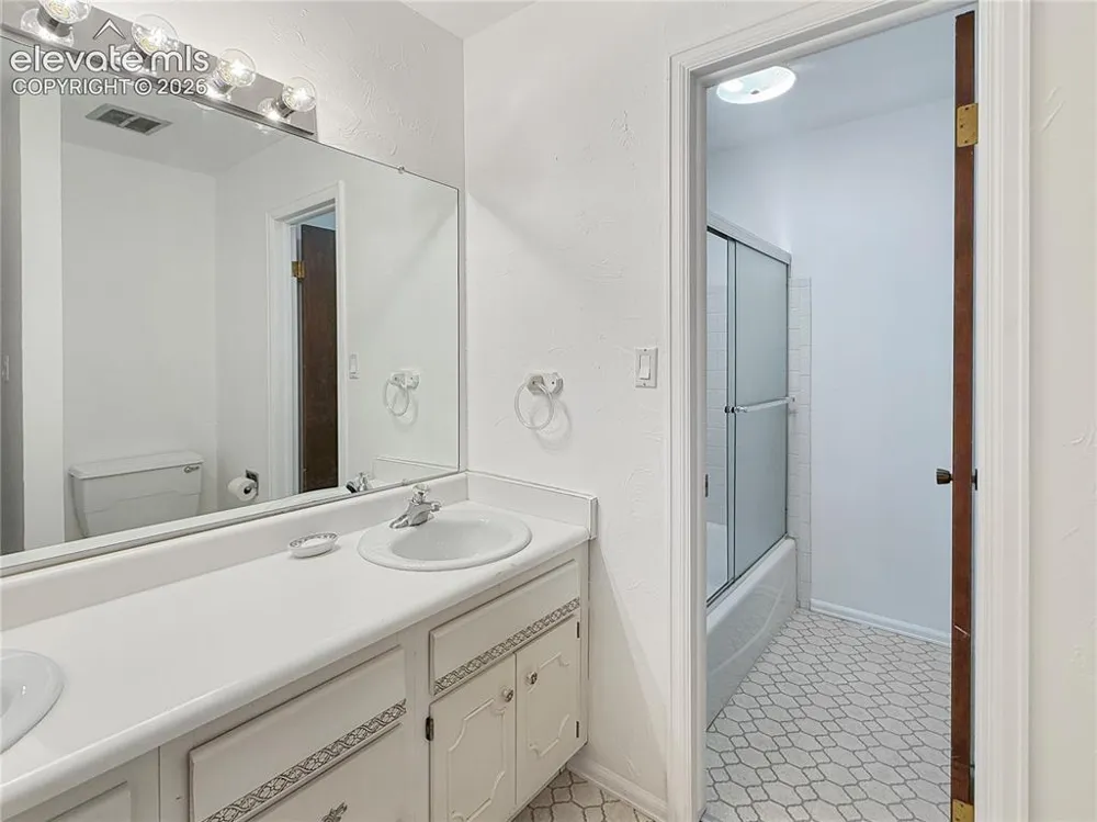 52 Villa Drive Pueblo, CO 81001