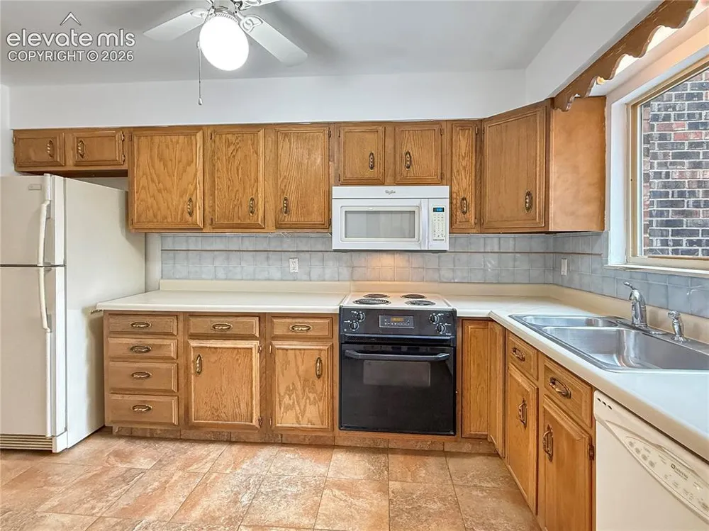 52 Villa Drive Pueblo, CO 81001