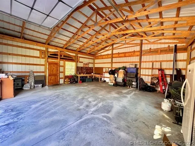 1429 County Road 2150 Skiatook, OK 74070