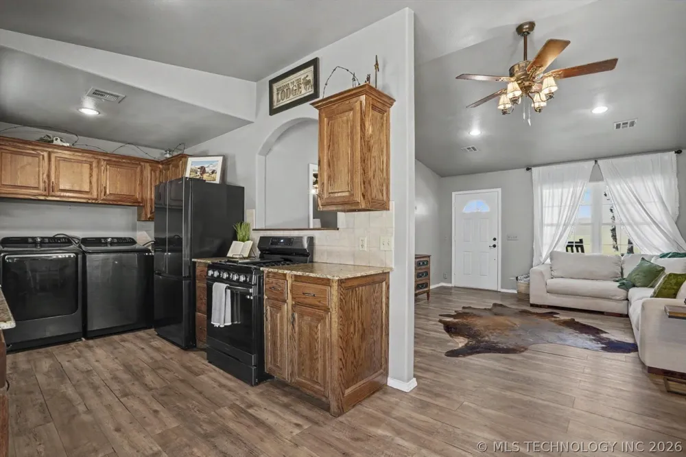 1429 County Road 2150 Skiatook, OK 74070