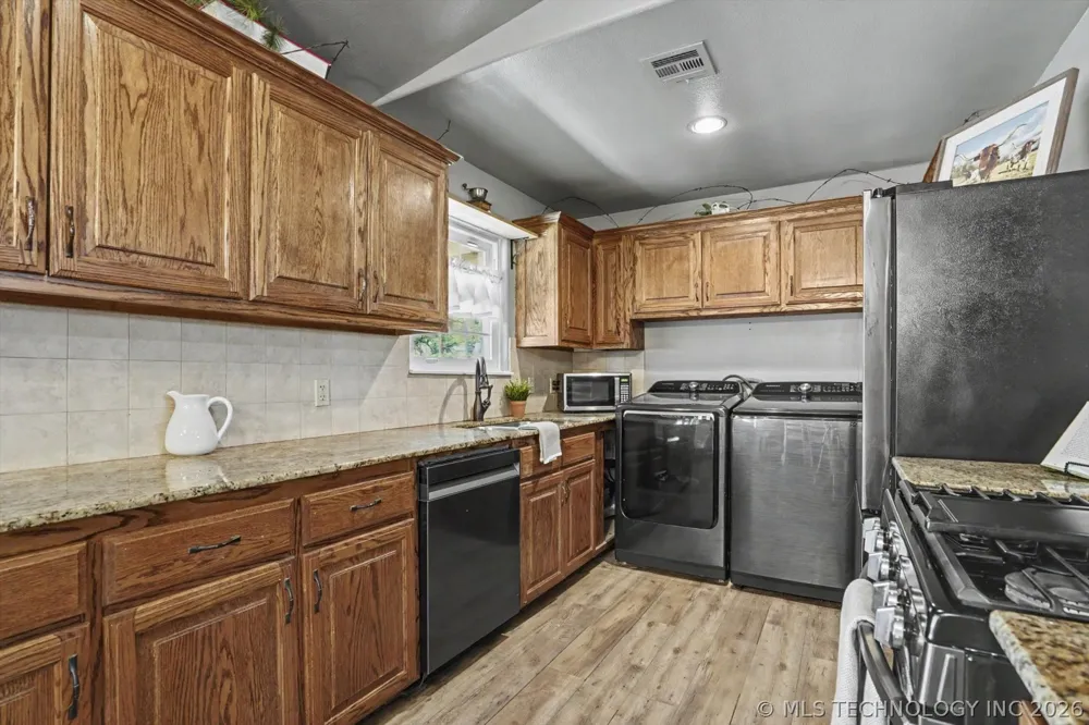 1429 County Road 2150 Skiatook, OK 74070