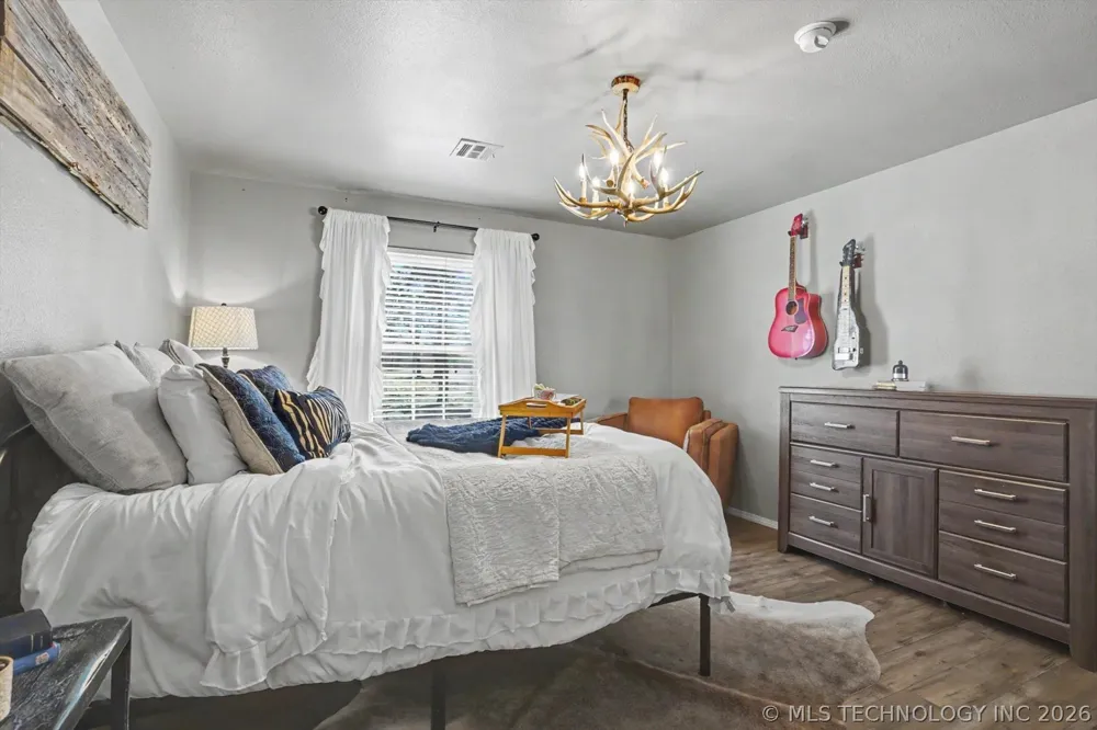 1429 County Road 2150 Skiatook, OK 74070